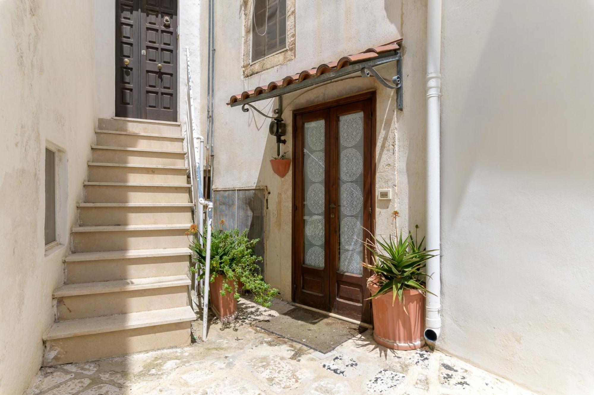 Appartamento Vintage Con Balcone By Wonderful Italy Ostuni Exterior foto
